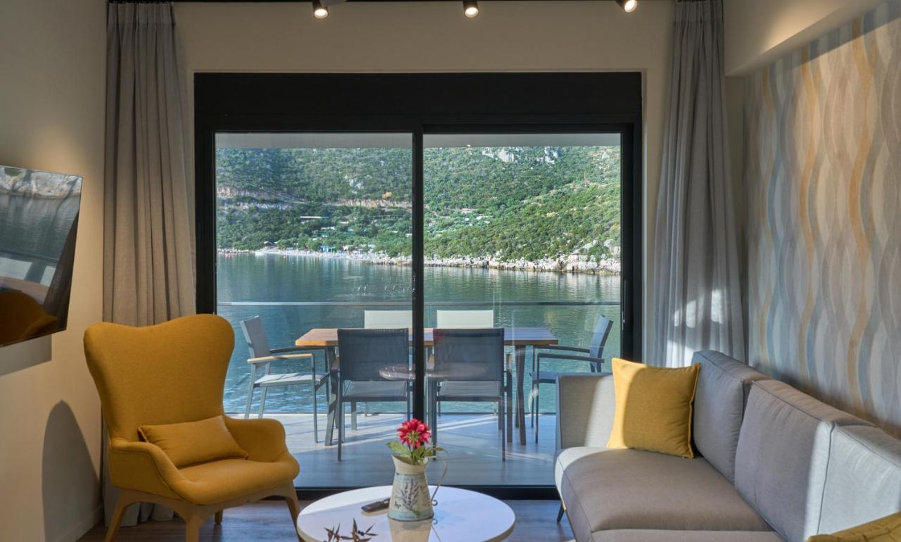 Into The Blue Suites Arkadiko Chorio ภายนอก รูปภาพ